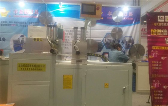 全自動(dòng)鋁合金切割機尾料都哪里去了？