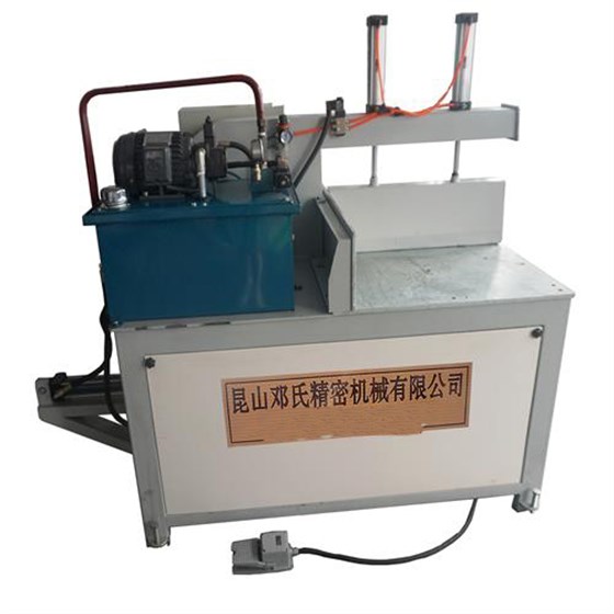 半自動(dòng)鋁型材液壓切割機